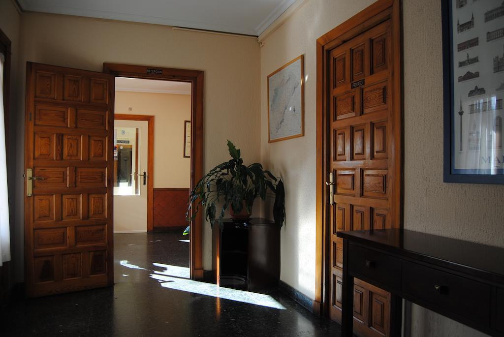 לה לסטריה Hostal El Mirador מראה חיצוני תמונה