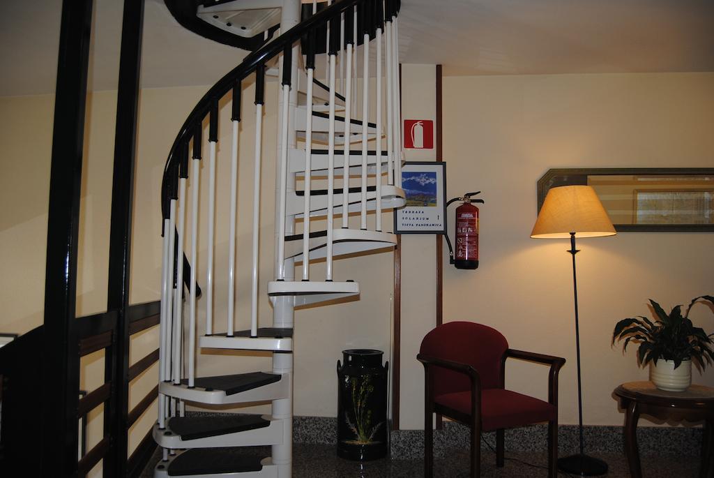 לה לסטריה Hostal El Mirador חדר תמונה