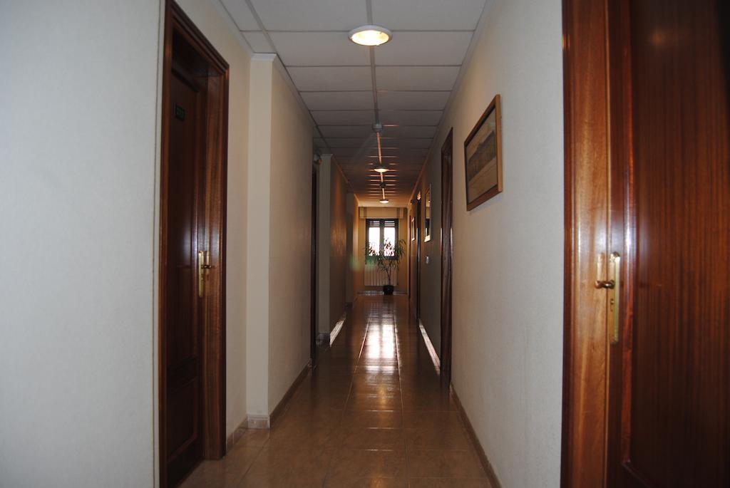 לה לסטריה Hostal El Mirador מראה חיצוני תמונה